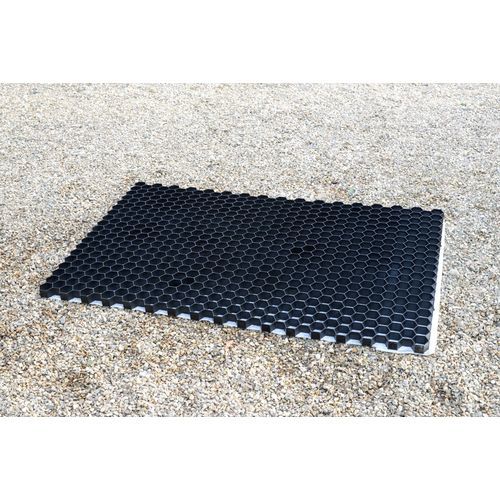 StablePAVE ECO - Stable Drive by Cedar Nursery - Gravel & Grass stabilisation solutions