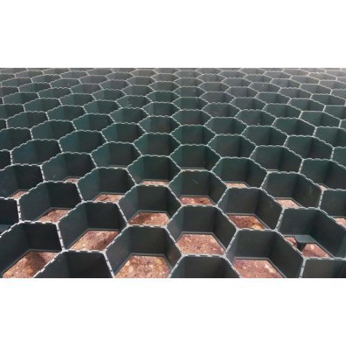 StableGRASS - Stable Drive by Cedar Nursery - Gravel & Grass stabilisation solutions